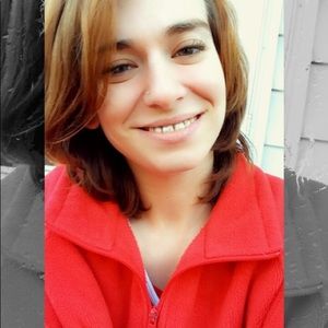 Meet your Posher, Delana